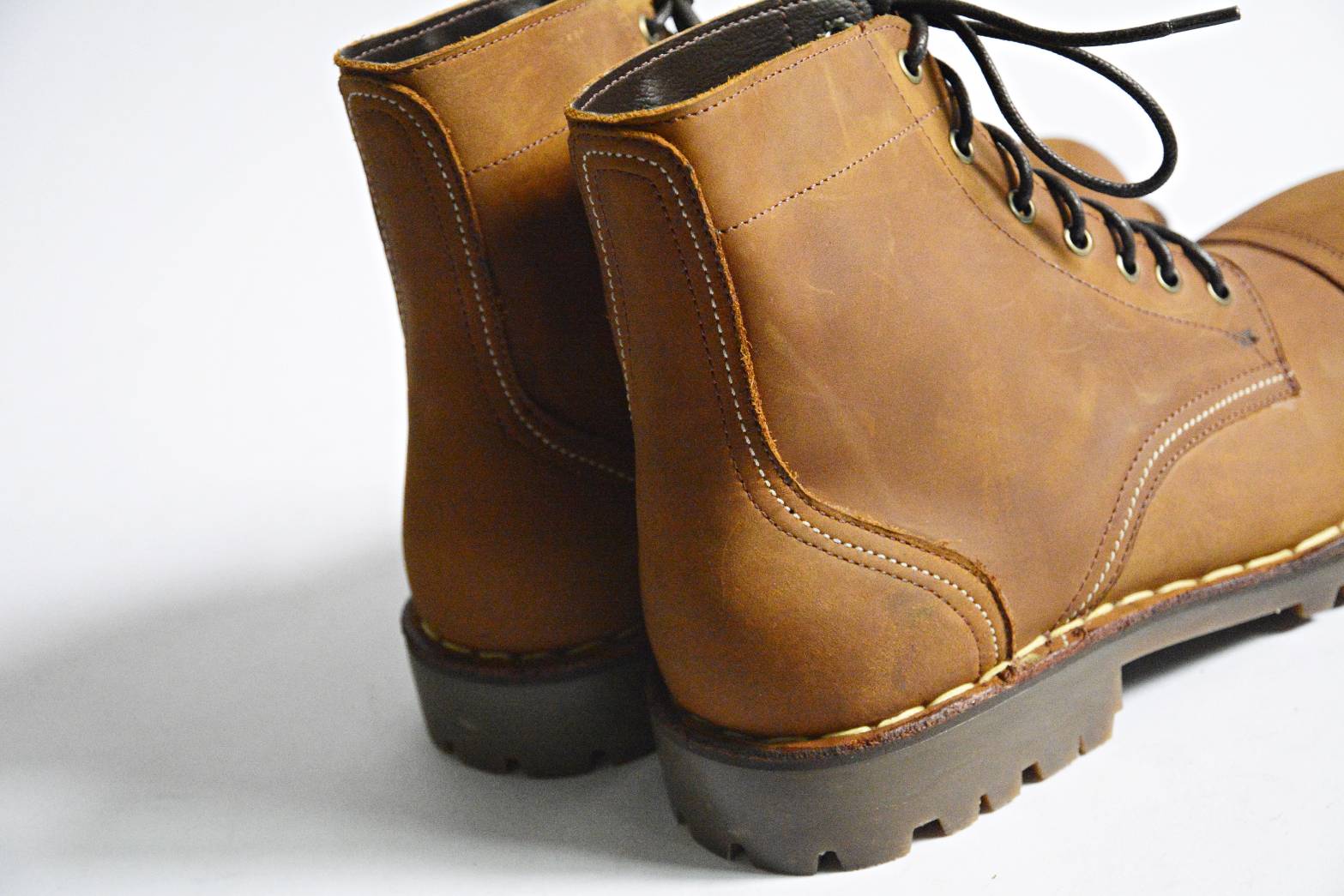 103 Nubuck Visky Boots