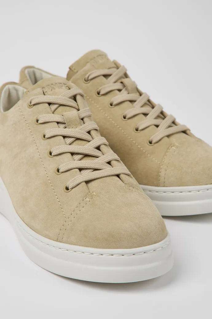 Runner Up Beige sneaker for women