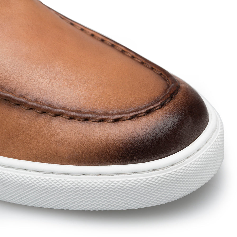 Whole Cut Slip On Sneaker