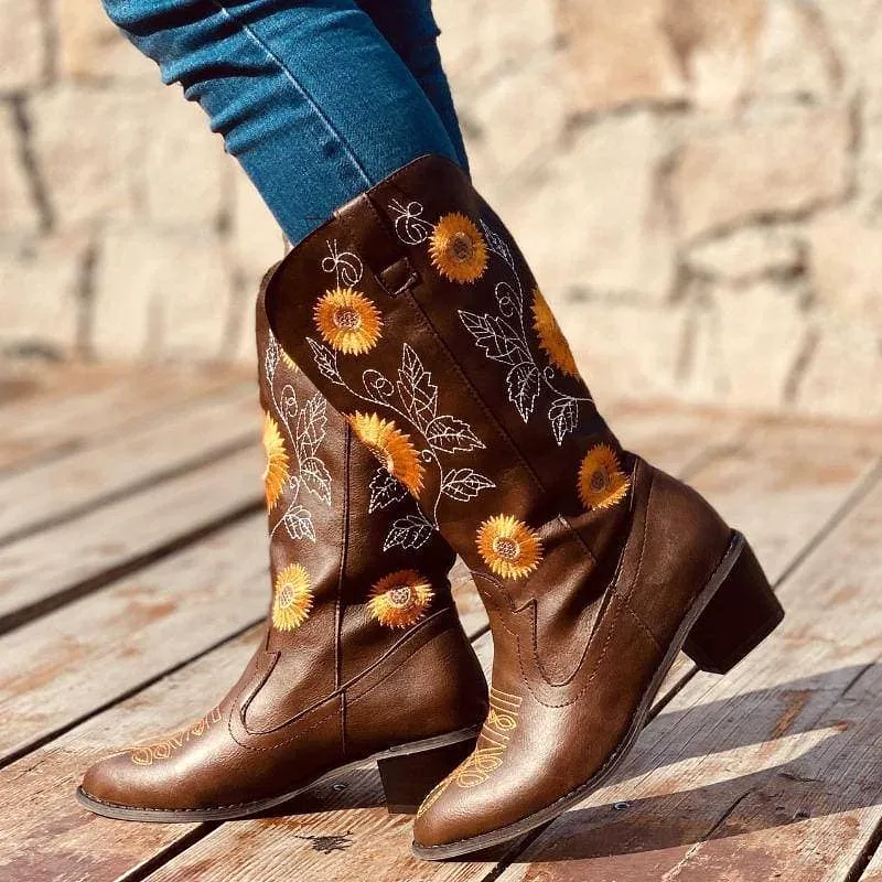 Women's Embroidery Chunky Heel Round Toe Cowgirl Boots